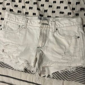 White Lucky Brand Cut Off Shorts Size 2/26
